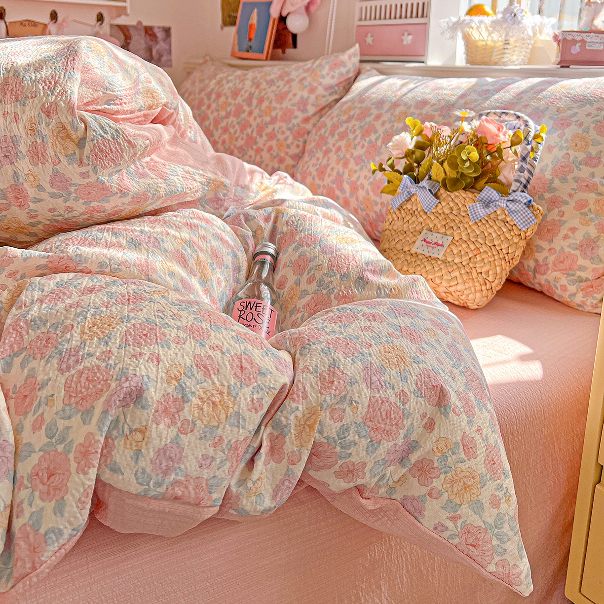 91家纺网 家纺一手货源 找家纺 仟人梦 2026新款云感双层纱印花四件套 水墨丹青-粉