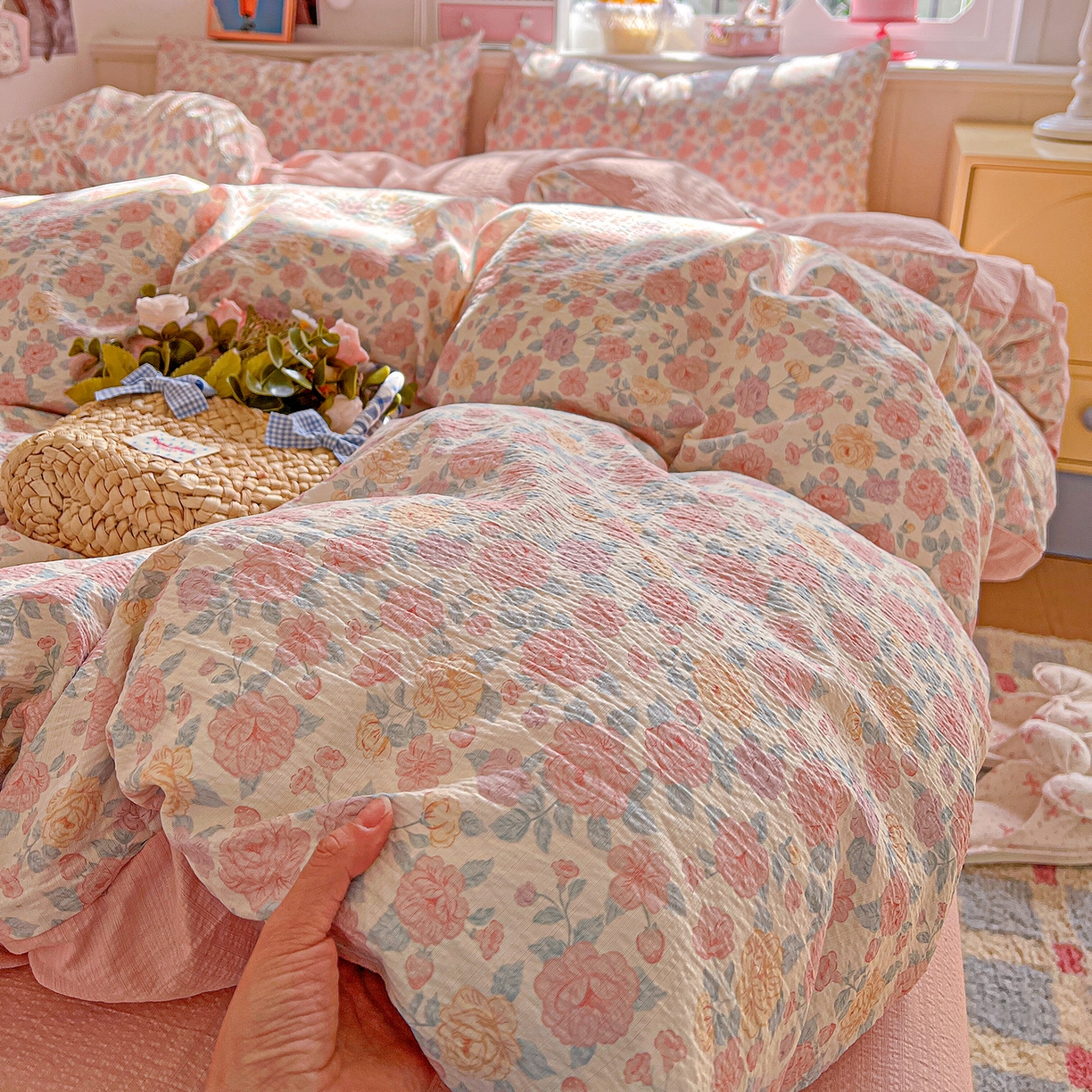 91家纺网 家纺一手货源 找家纺 仟人梦 2026新款云感双层纱印花四件套 水墨丹青-粉