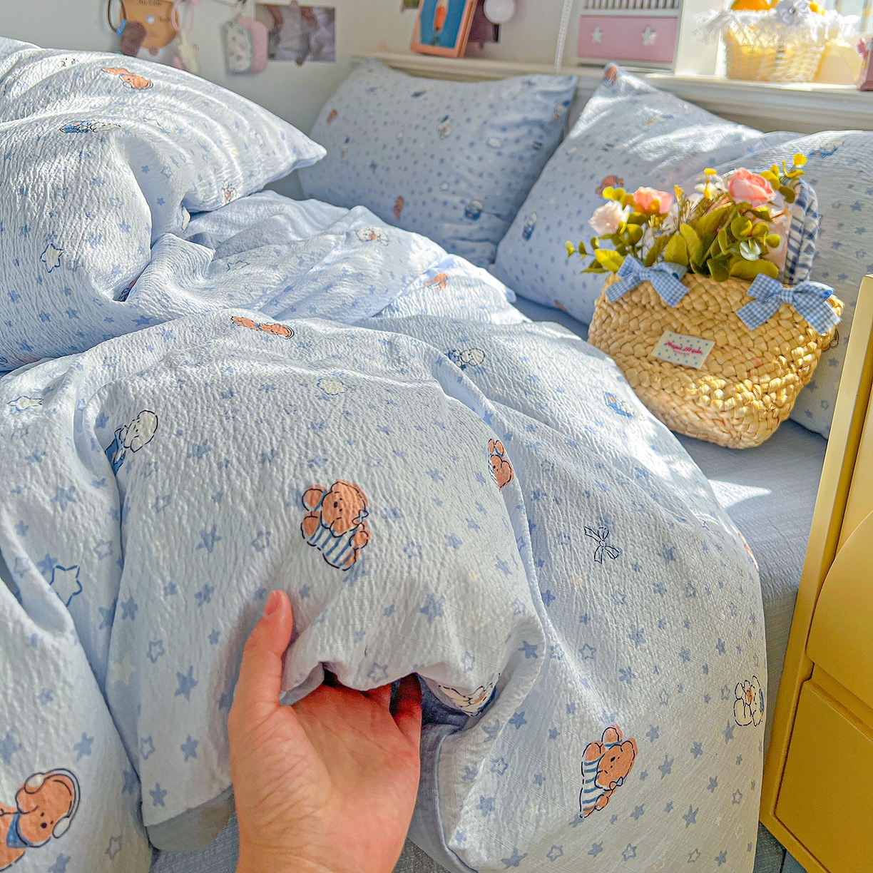 91家纺网 家纺一手货源 找家纺 仟人梦 2026新款云感双层纱印花四件套 淘气狗