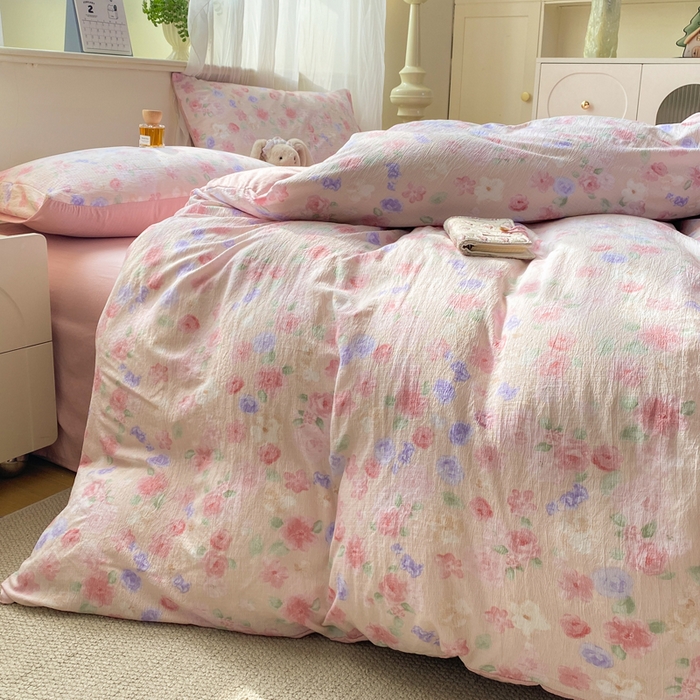 91家纺网 家纺一手货源 找家纺 红日子纺织品  2026春夏新款云感小清新皱皱纱四件套 山花烂漫