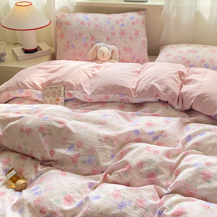 91家纺网 家纺一手货源 找家纺 红日子纺织品  2026春夏新款云感小清新皱皱纱四件套 山花烂漫