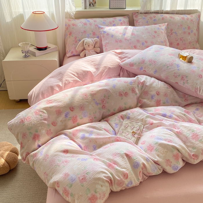 91家纺网 家纺一手货源 找家纺 红日子纺织品  2026春夏新款云感小清新皱皱纱四件套 山花烂漫