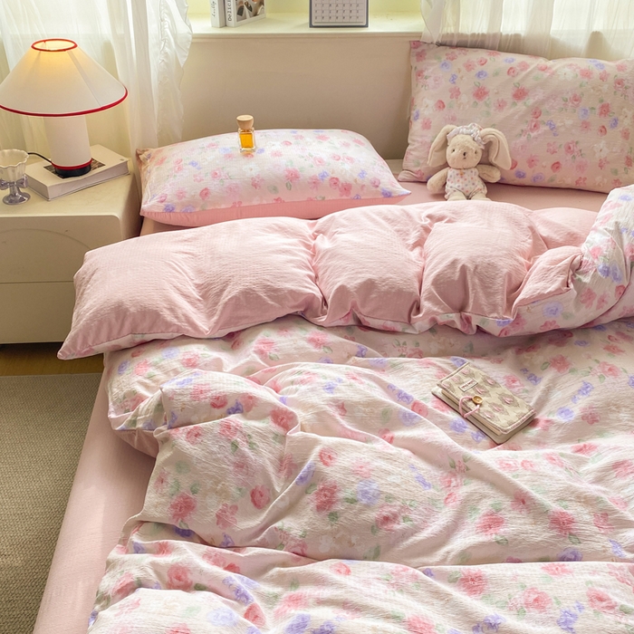 91家纺网 家纺一手货源 找家纺 红日子纺织品  2026春夏新款云感小清新皱皱纱四件套 山花烂漫