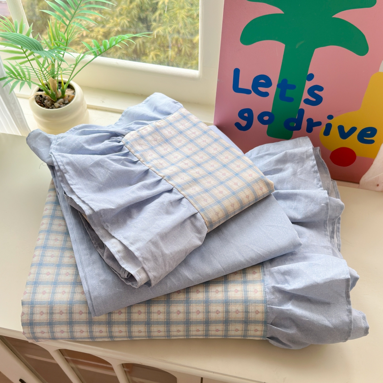 91家纺网 家纺一手货源 找家纺 乐童家纺 2026新款全棉纯棉花边四件套-简约风 格纹小筑