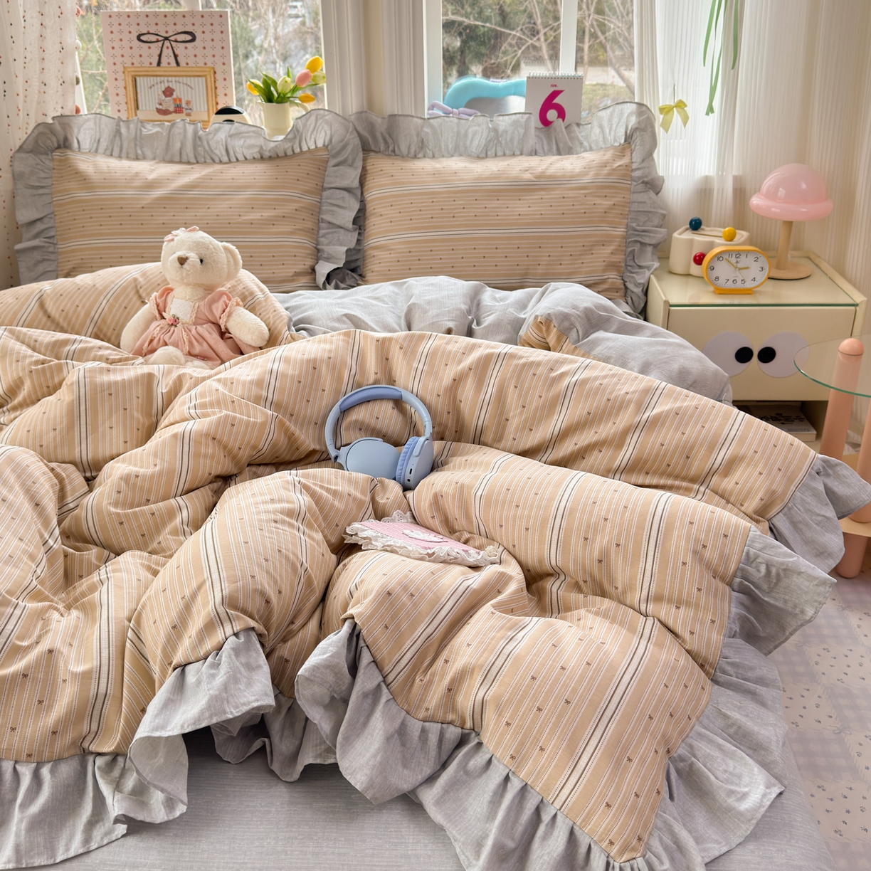 91家纺网 家纺一手货源 找家纺 乐童家纺 2026新款全棉纯棉花边四件套-简约风 电梯星光