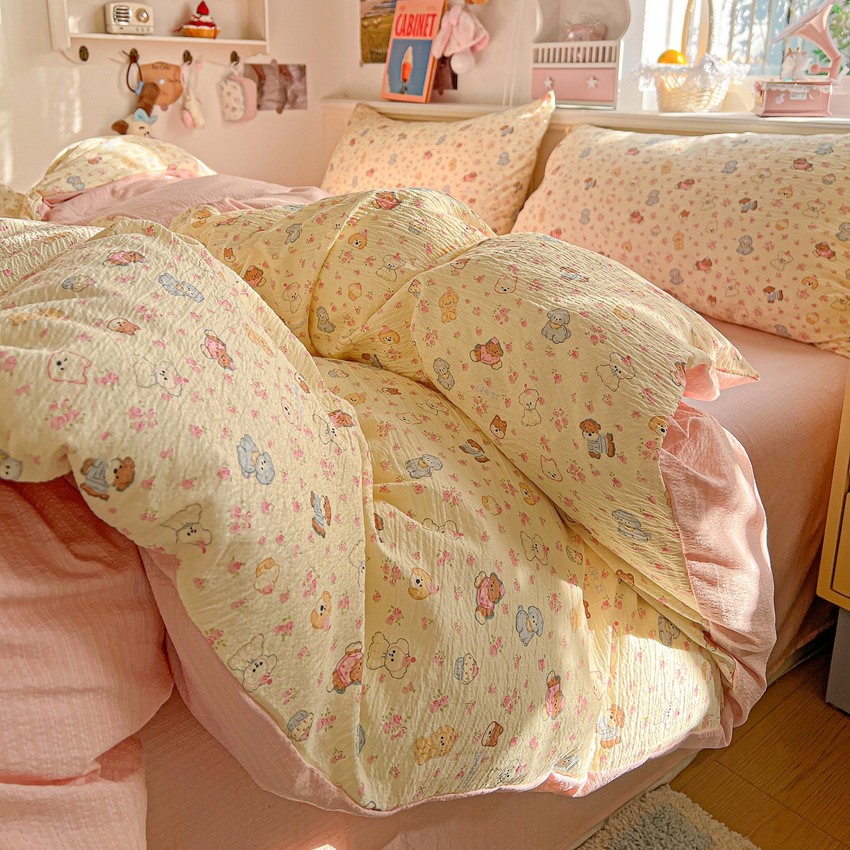 91家纺网 家纺一手货源 找家纺 仟人梦 2026新款云感双层纱印花四件套 西高地