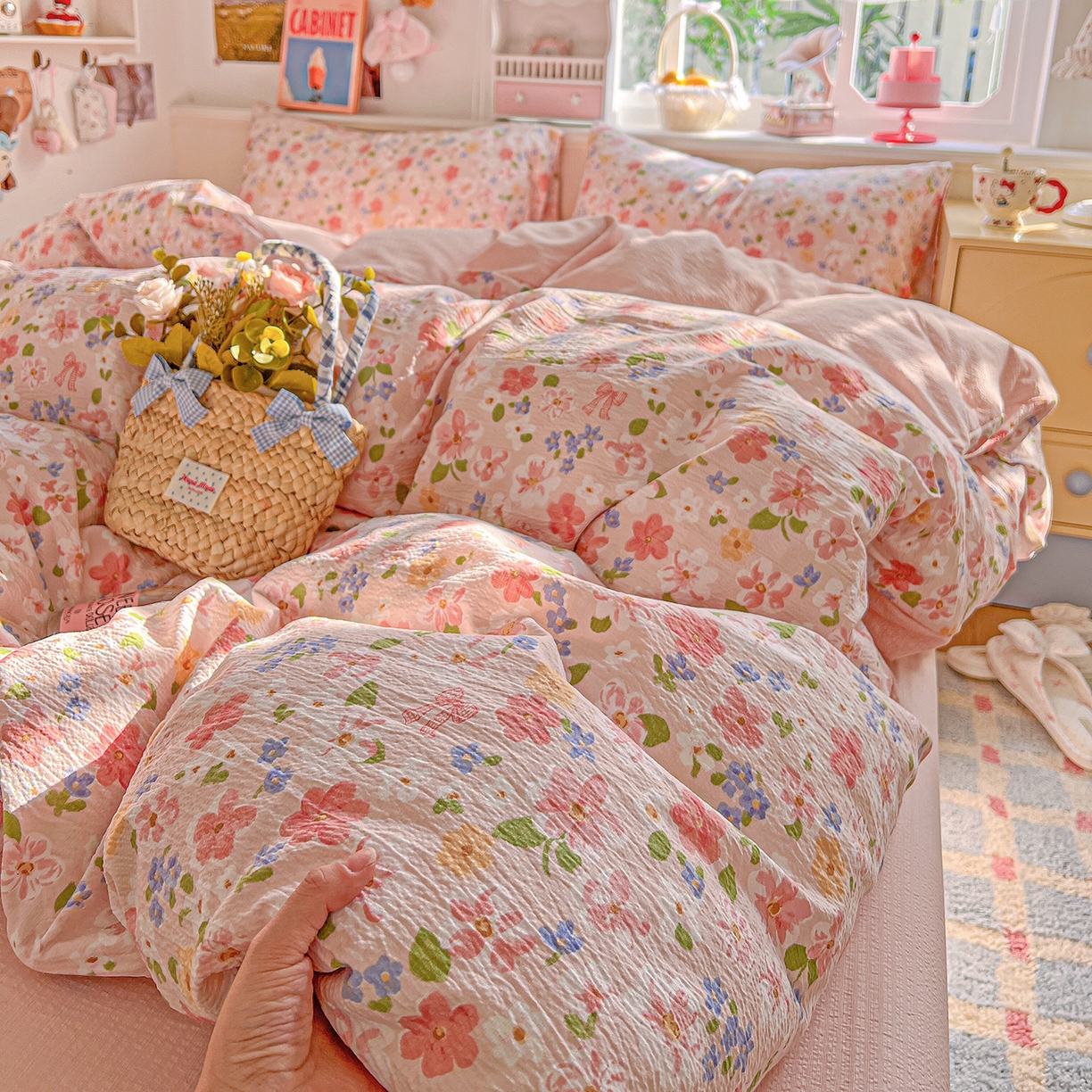 91家纺网 家纺一手货源 找家纺 仟人梦 2026新款云感双层纱印花四件套 云之瑶