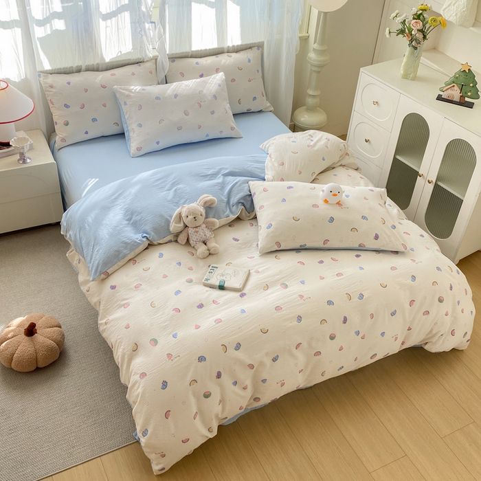 91家纺网 家纺一手货源 找家纺 红日子纺织品  2026春夏新款云感小清新皱皱纱四件套 夏日缤纷