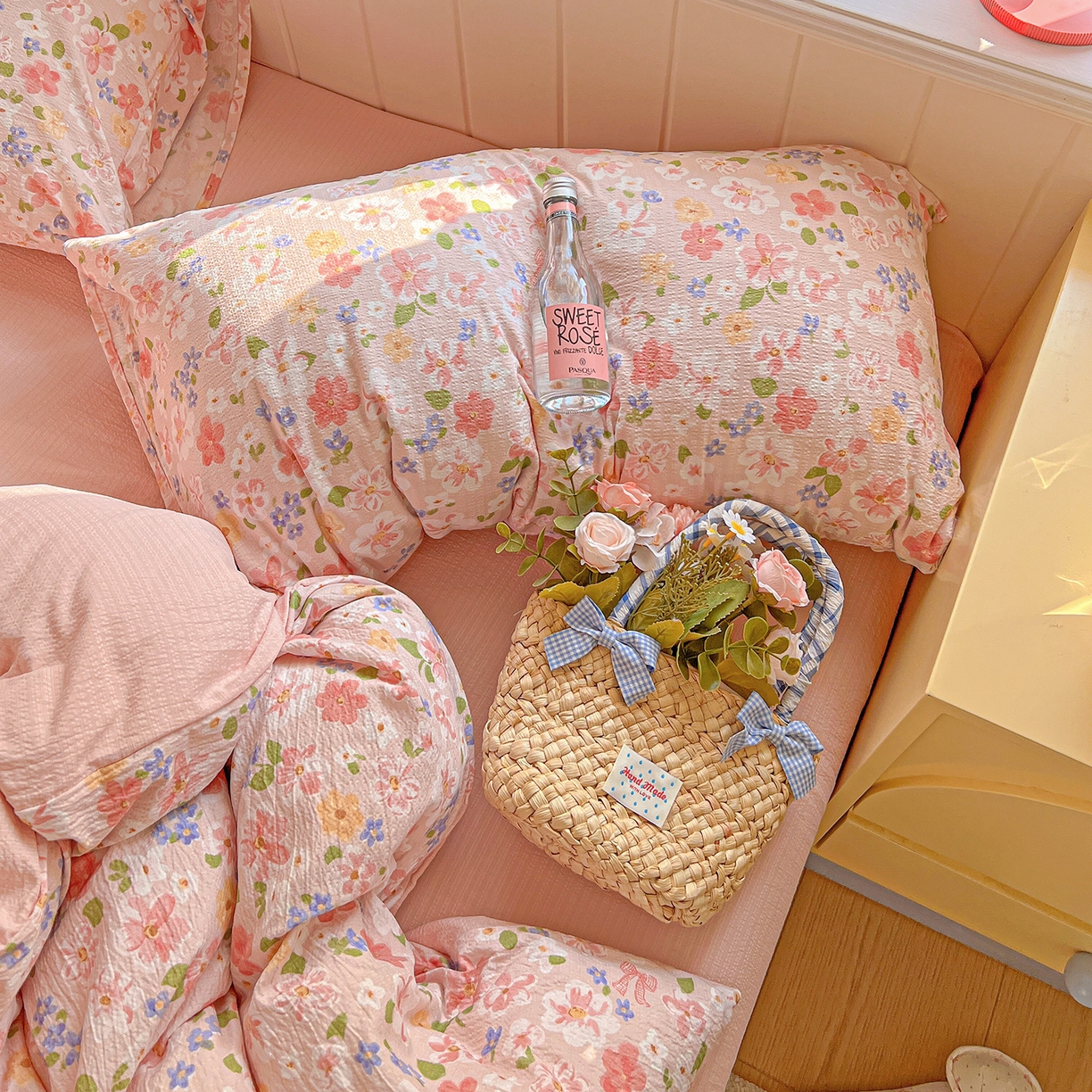 91家纺网 家纺一手货源 找家纺 仟人梦 2026新款云感双层纱印花四件套 云之瑶