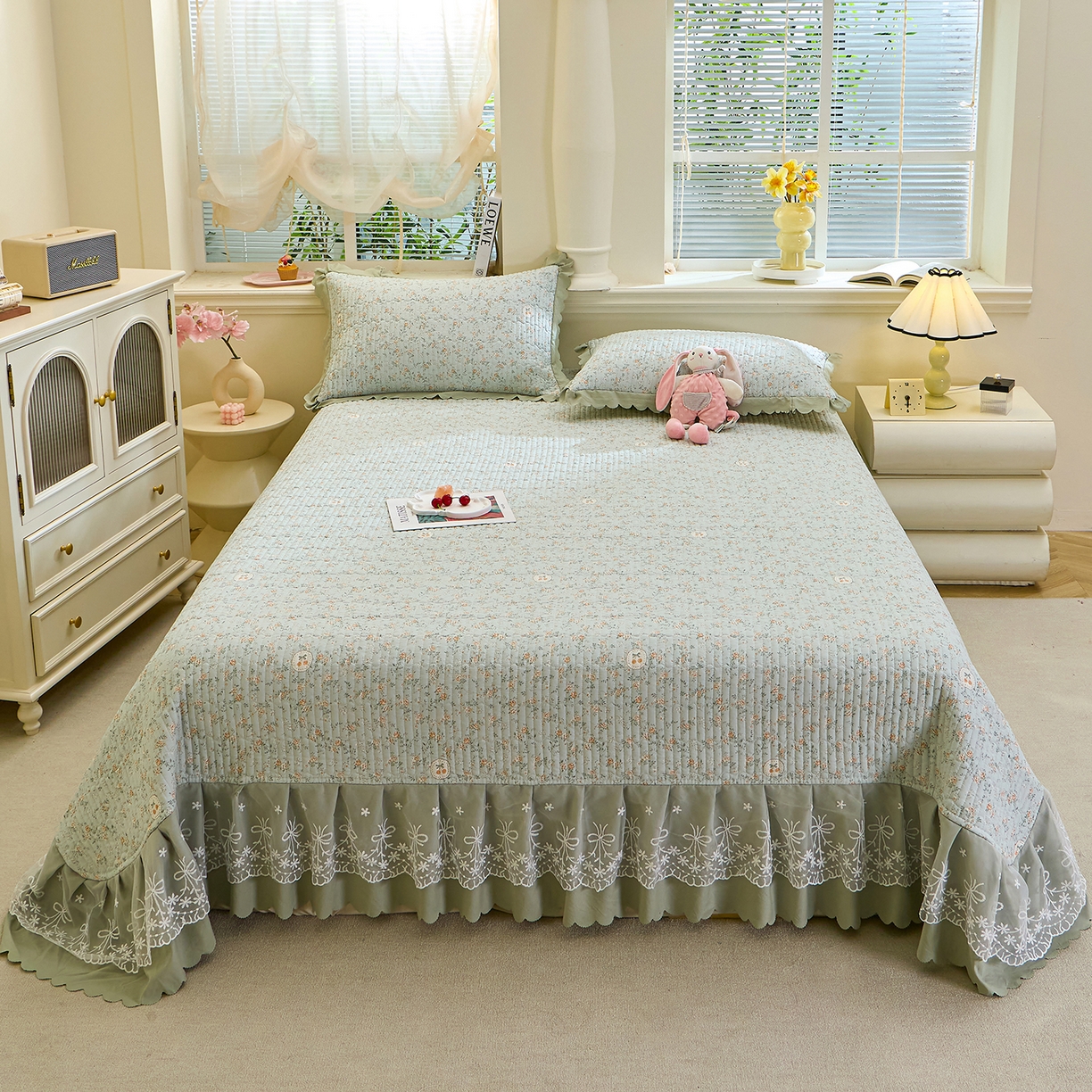 91家纺网 家纺一手货源 找家纺 （总）彩亿家纺 2026新款A类古法水洗仿棉蕾丝床盖三件套