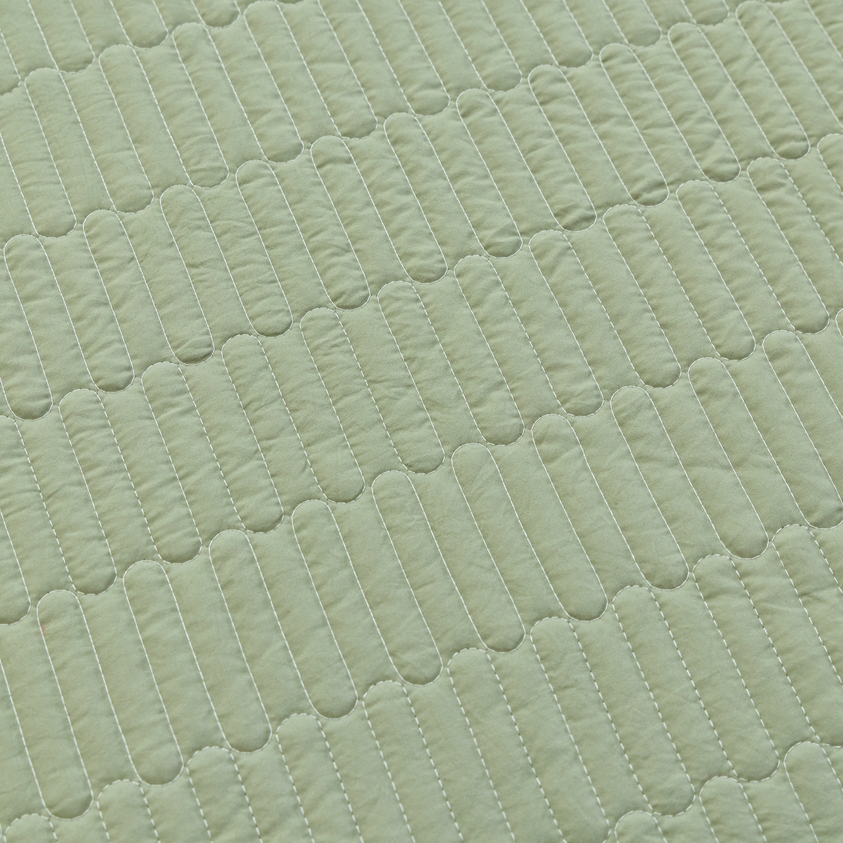 91家纺网 家纺一手货源 找家纺 彩亿家纺 2026新款A类古法水洗仿棉蕾丝床盖三件套 苹果绿