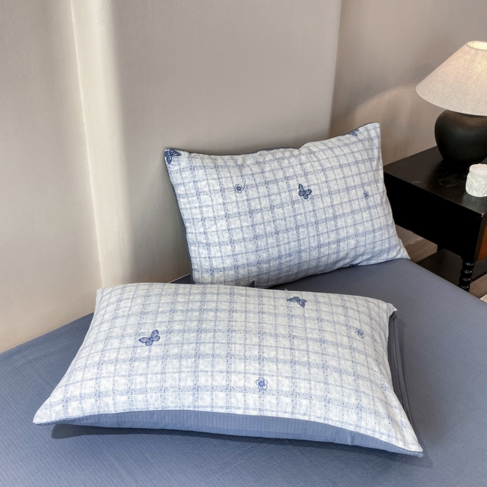 91家纺网 家纺一手货源 找家纺 红日子纺织品 2026春夏新款云感复古皱皱纱四件套 蝶舞-兰