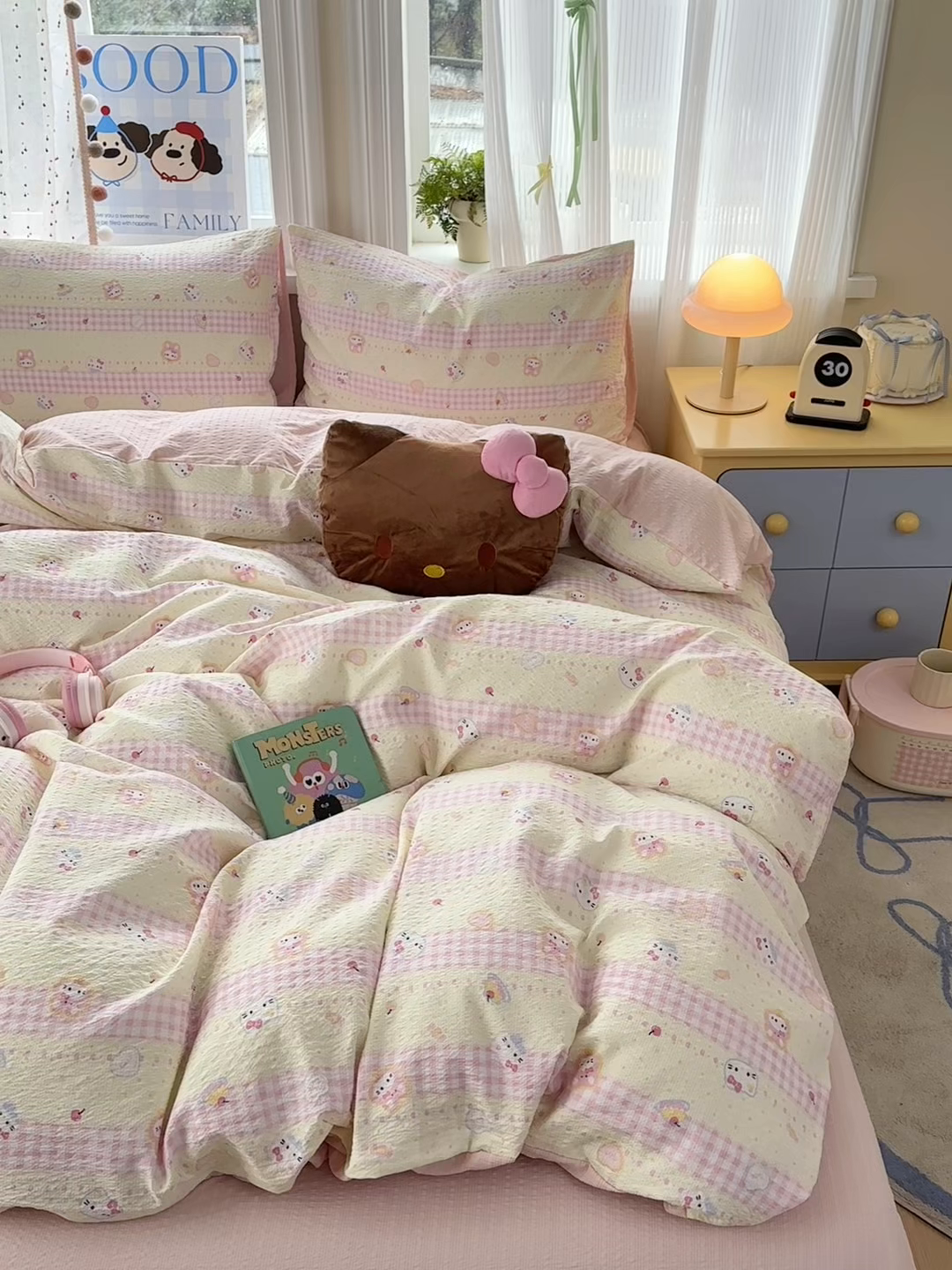 91家纺网 家纺一手货源 找家纺 佳鸿 2026新款泡芙棉软糯糯高克重110克四件套学生宿舍三件套单被套 kt喵喵粉