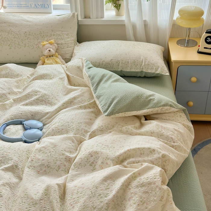 91家纺网 家纺一手货源 找家纺 佳鸿 2026新款泡芙棉软糯糯高克重110克四件套学生宿舍三件套单被套 春意绿