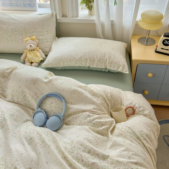 91家纺网 家纺一手货源 找家纺 佳鸿 2026新款泡芙棉软糯糯高克重110克四件套学生宿舍三件套单被套 春意绿