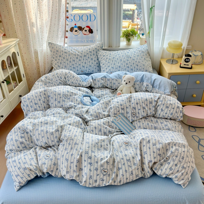 91家纺网 家纺一手货源 找家纺 佳鸿 2026新款泡芙棉软糯糯高克重110克四件套学生宿舍三件套单被套 蓝花小马