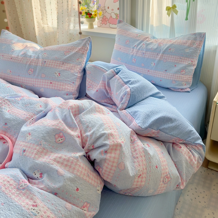 91家纺网 家纺一手货源 找家纺 佳鸿 2026新款泡芙棉软糯糯高克重110克四件套学生宿舍三件套单被套 kt喵喵蓝