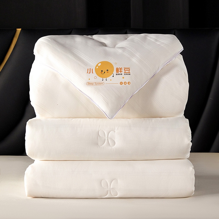 91家纺网 家纺一手货源 找家纺 莱欧纳家纺 2026新款贡缎提花大豆拉链式子母被 白色