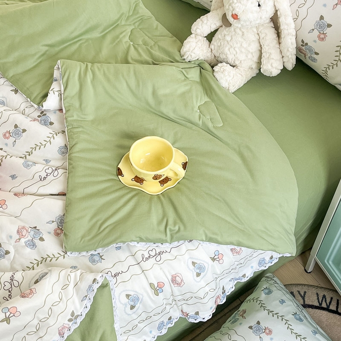 91家纺网 家纺一手货源 找家纺 默忆 2026新款A类母婴级针织棉大豆云朵被子被芯夏被空调被春秋冬被四季被 小清新