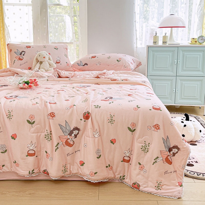 91家纺网 家纺一手货源 找家纺 默忆 2026新款A类母婴级针织棉大豆云朵被子被芯夏被空调被春秋冬被四季被 花仙子