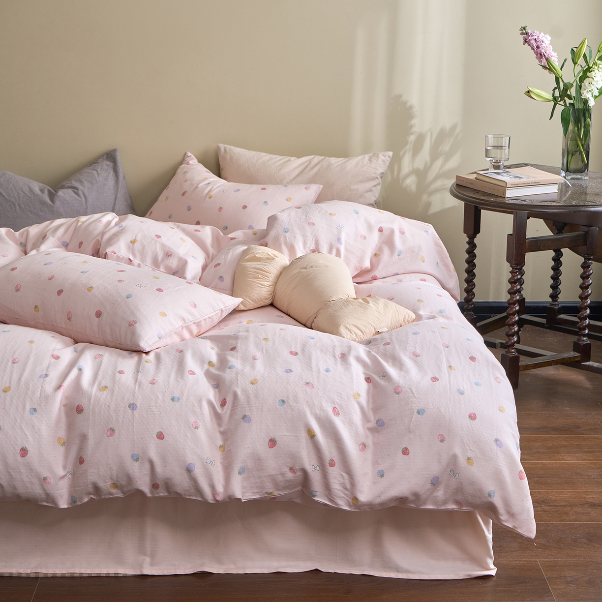 91家纺网 家纺一手货源 找家纺 （总）洋铭区（原狠狠爱） 2026春季新款简约全棉 无边双层纱 四件套系列