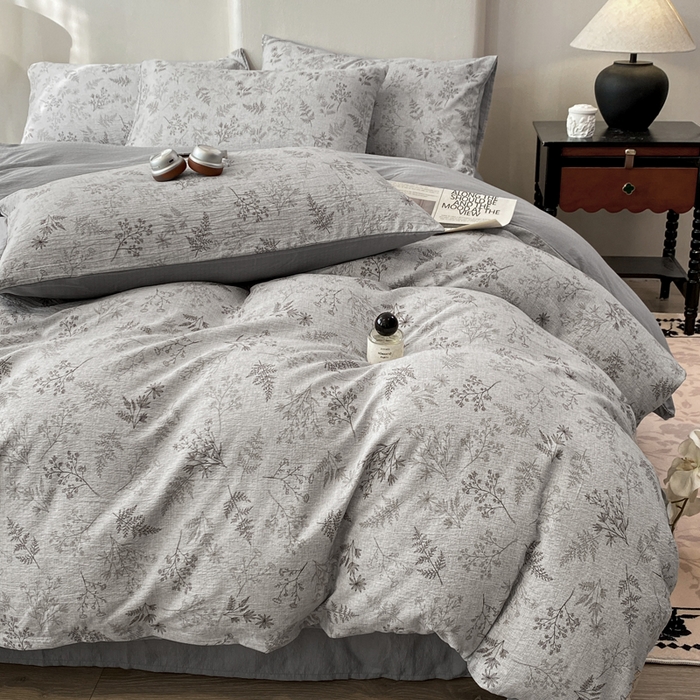 91家纺网 家纺一手货源 找家纺 红日子纺织品 2026春夏新款云感复古皱皱纱四件套 摇曳-灰