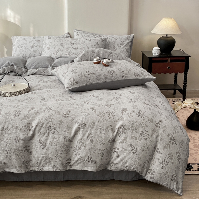 91家纺网 家纺一手货源 找家纺 红日子纺织品 2026春夏新款云感复古皱皱纱四件套 摇曳-灰