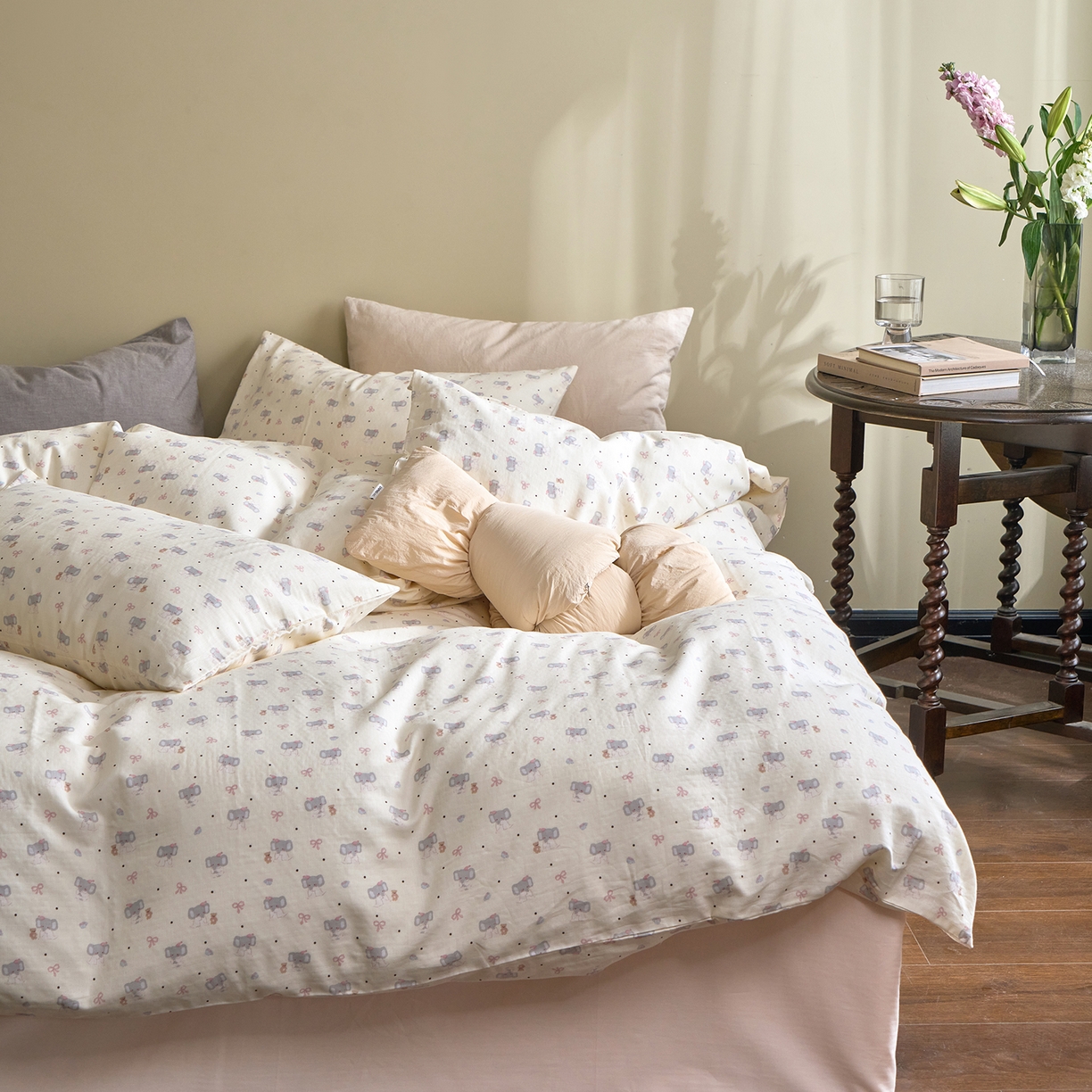 91家纺网 家纺一手货源 找家纺 （总）洋铭区（原狠狠爱） 2026春季新款简约全棉 无边双层纱 四件套系列