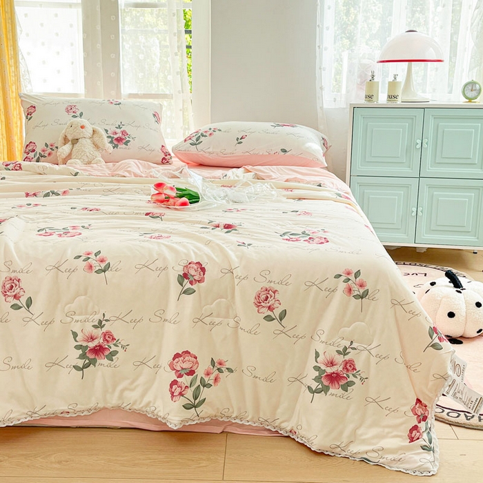 91家纺网 家纺一手货源 找家纺 默忆 2026新款A类母婴级针织棉大豆云朵被子被芯夏被空调被春秋冬被四季被 花语