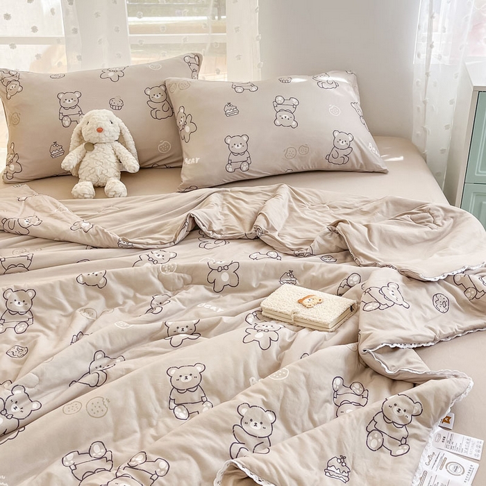 91家纺网 家纺一手货源 找家纺 默忆 2026新款A类母婴级针织棉大豆云朵被子被芯夏被空调被春秋冬被四季被 饼干熊