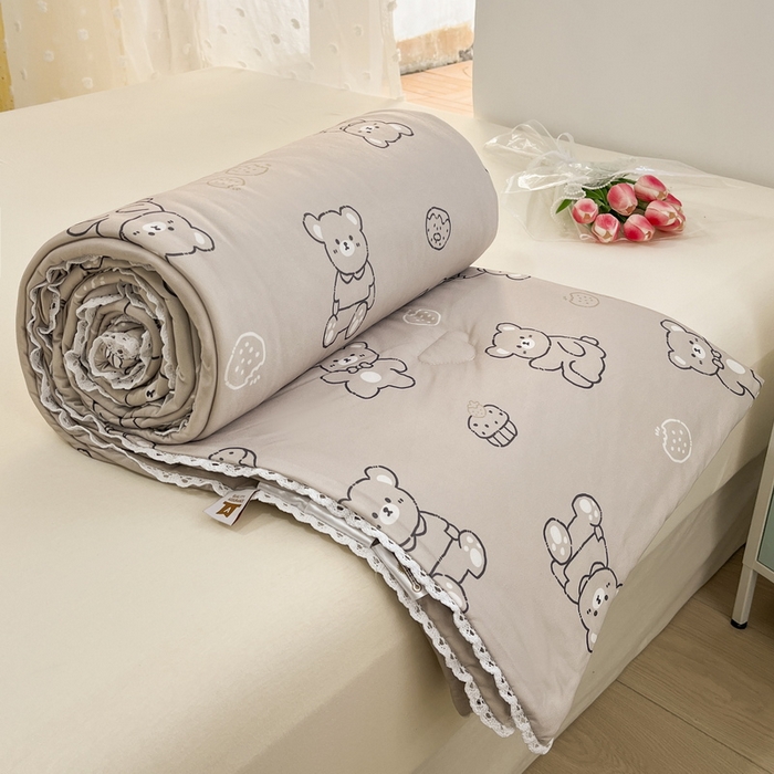 91家纺网 家纺一手货源 找家纺 默忆 2026新款A类母婴级针织棉大豆云朵被子被芯夏被空调被春秋冬被四季被 饼干熊