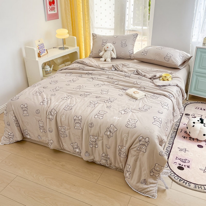 91家纺网 家纺一手货源 找家纺 默忆 2026新款A类母婴级针织棉大豆云朵被子被芯夏被空调被春秋冬被四季被 饼干熊