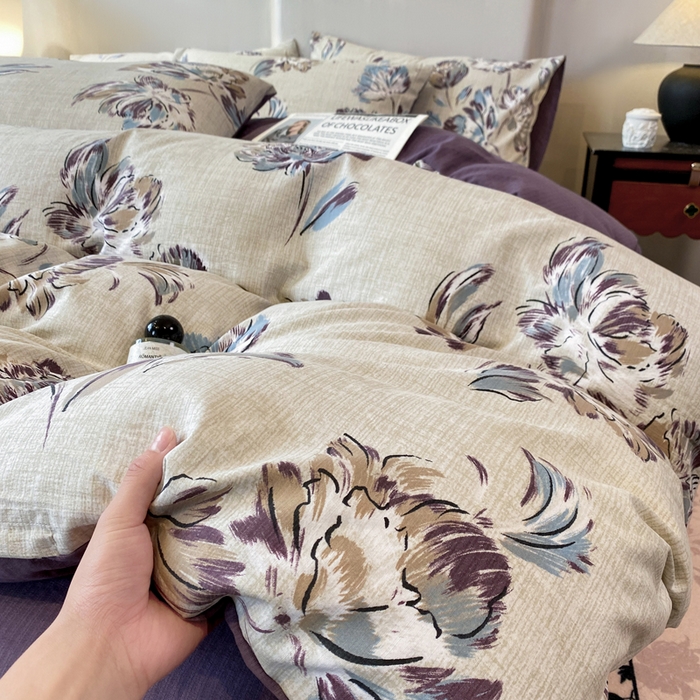 91家纺网 家纺一手货源 找家纺 红日子纺织品 2026春夏新款云感复古皱皱纱四件套 远黛-紫