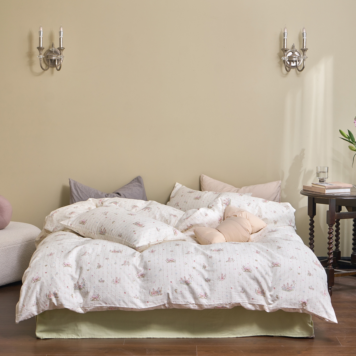 91家纺网 家纺一手货源 找家纺 洋铭区（原狠狠爱） 2026春季新款简约全棉 无边双层纱 四件套系列 采花小兔