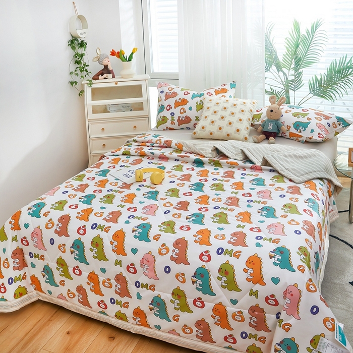 91家纺网 家纺一手货源 找家纺 黛妮雅 2026新款双面全棉羽丝夏被 恐龙宝贝