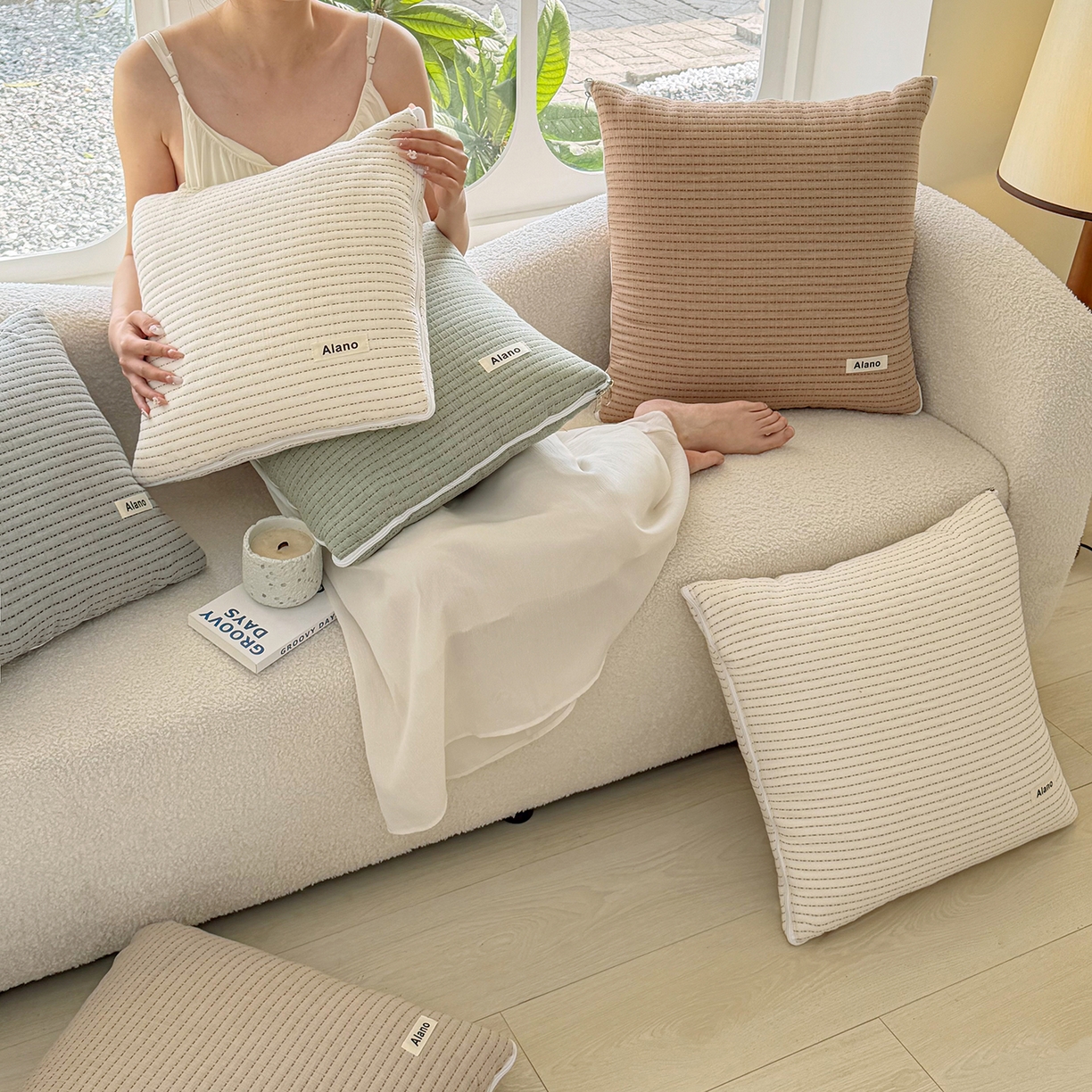 91家纺网 家纺一手货源 找家纺 番茄+ 2026新款春夏色织全棉极简主义抱枕被 组合图仅供参考不可下单