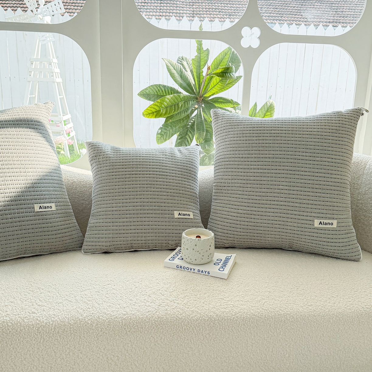 91家纺网 家纺一手货源 找家纺 番茄+ 2026新款春夏色织全棉极简主义抱枕被 莫兰迪灰