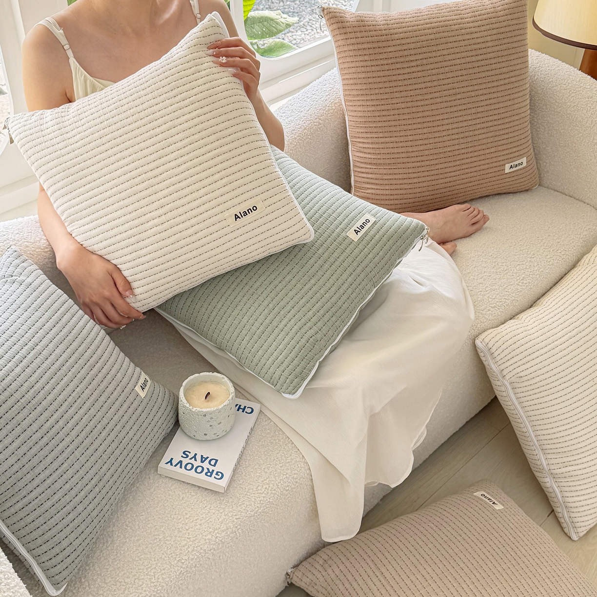 91家纺网 家纺一手货源 找家纺 番茄+ 2026新款春夏色织全棉极简主义抱枕被 组合图仅供参考不可下单