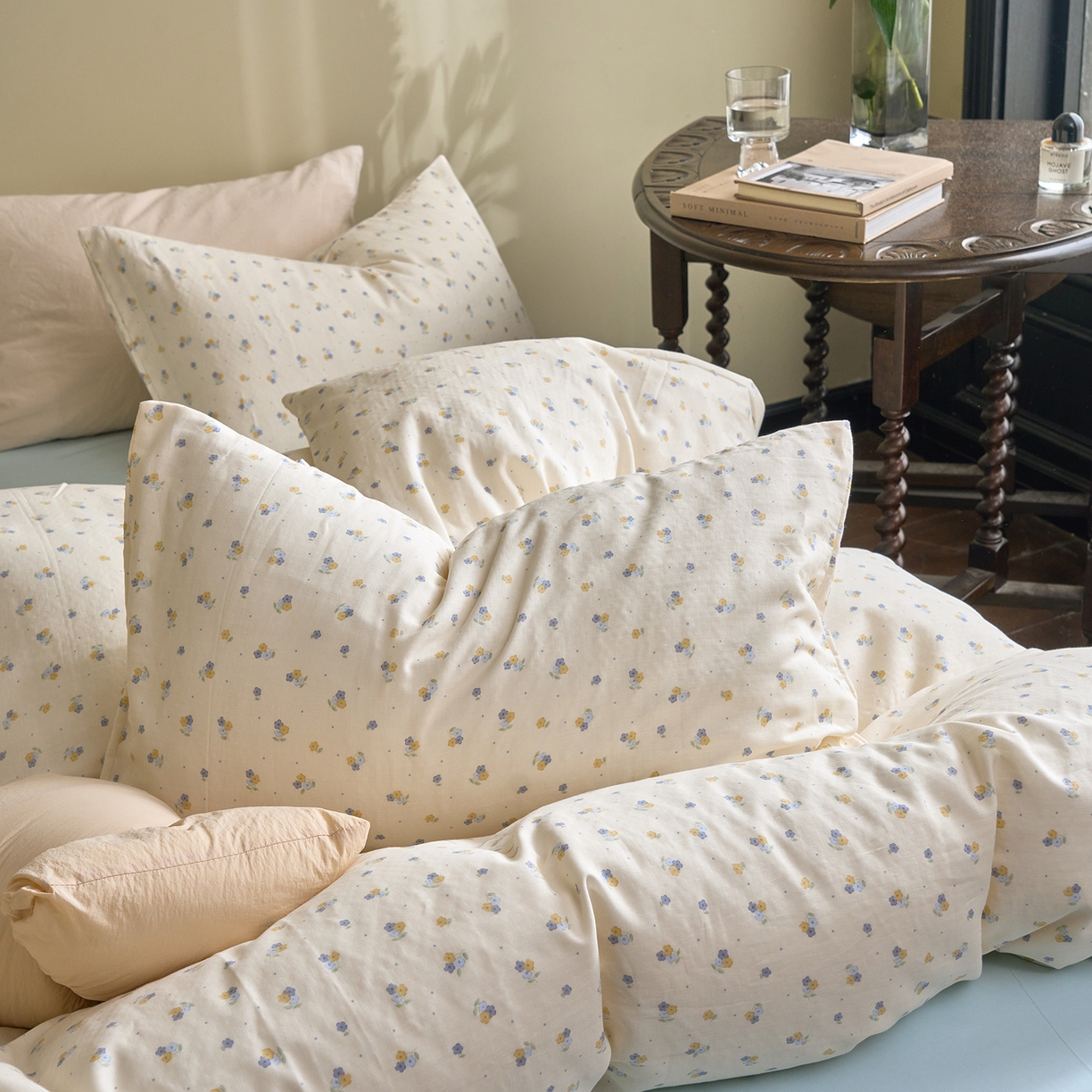 91家纺网 家纺一手货源 找家纺 洋铭区（原狠狠爱） 2026春季新款简约全棉 无边双层纱 四件套系列 米兰小花