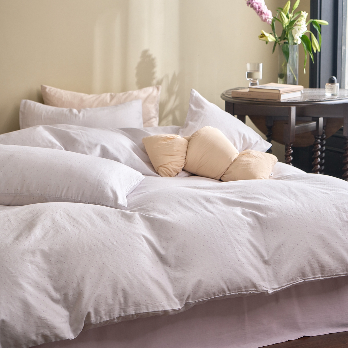 91家纺网 家纺一手货源 找家纺 洋铭区（原狠狠爱） 2026春季新款简约全棉 无边双层纱 四件套系列 小紫点点