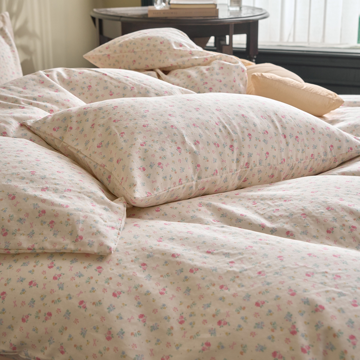 91家纺网 家纺一手货源 找家纺 洋铭区（原狠狠爱） 2026春季新款简约全棉 无边双层纱 四件套系列 烟花粉