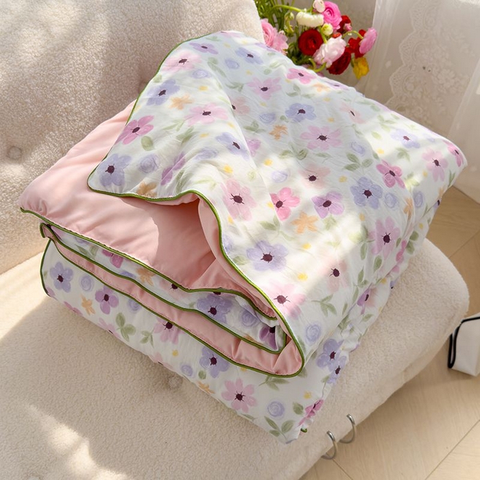 91家纺网 家纺一手货源 找家纺 默忆 2026新款水洗棉双层纱夏被夏凉被空调被被子被芯 一束温柔