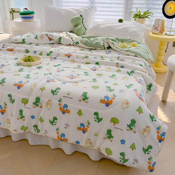 91家纺网 家纺一手货源 找家纺 默忆 2026新款水洗棉双层纱夏被夏凉被空调被被子被芯 恐龙车车