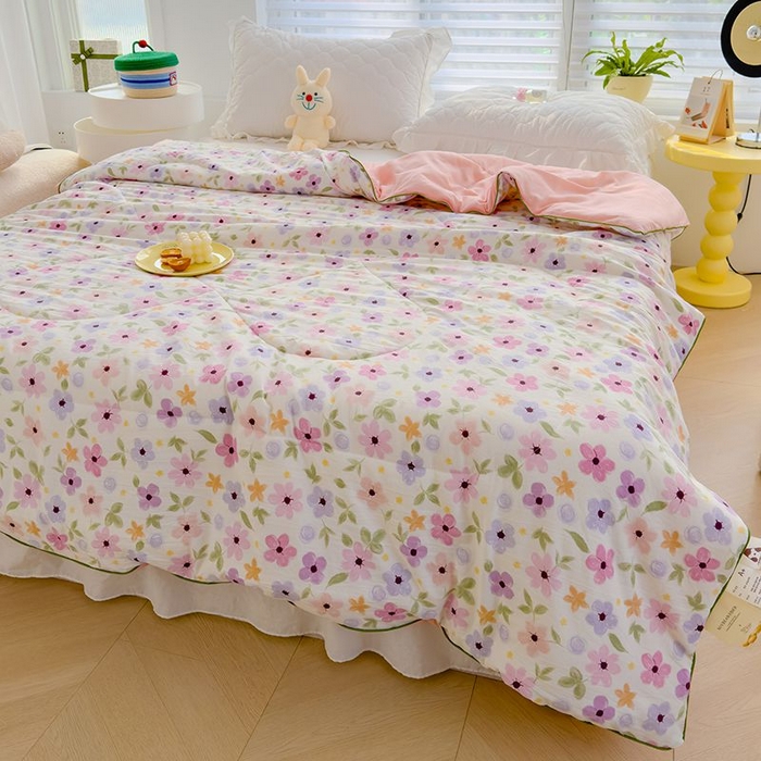 91家纺网 家纺一手货源 找家纺 默忆 2026新款水洗棉双层纱夏被夏凉被空调被被子被芯 一束温柔