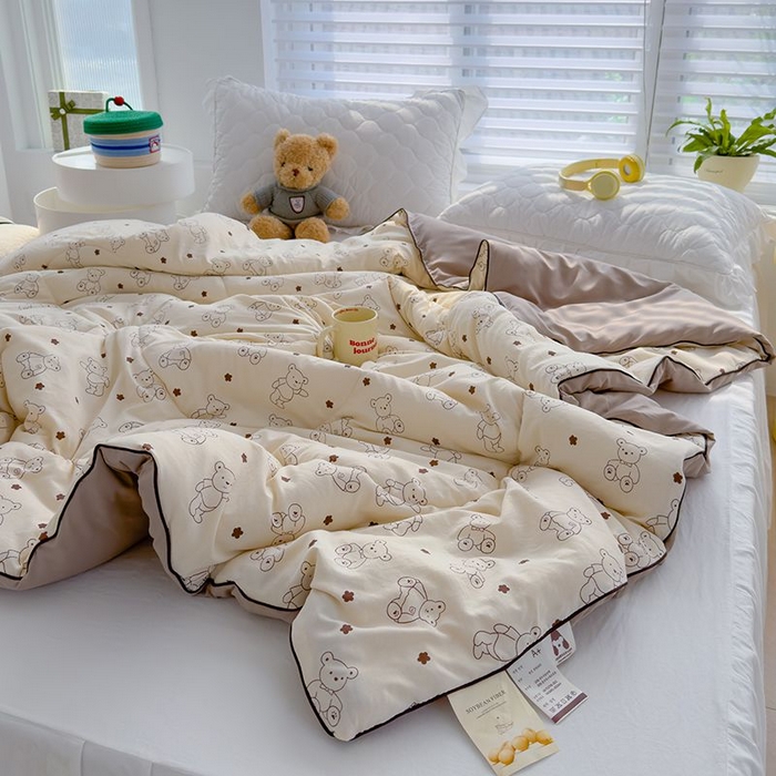 91家纺网 家纺一手货源 找家纺 默忆 2026新款水洗棉双层纱夏被夏凉被空调被被子被芯 小熊院长