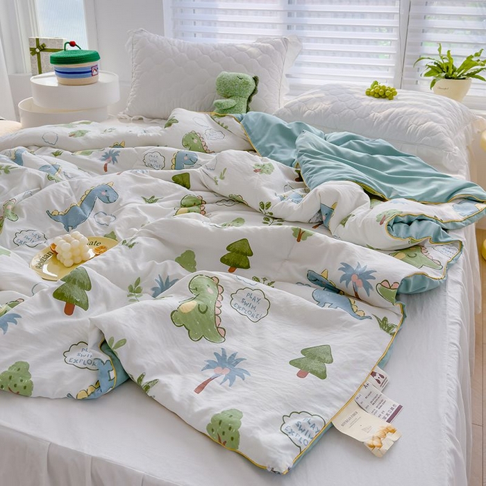 91家纺网 家纺一手货源 找家纺 默忆 2026新款水洗棉双层纱夏被夏凉被空调被被子被芯 恐龙星球