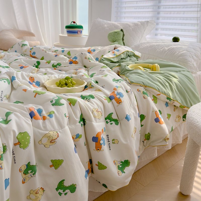 91家纺网 家纺一手货源 找家纺 默忆 2026新款水洗棉双层纱夏被夏凉被空调被被子被芯 恐龙车车