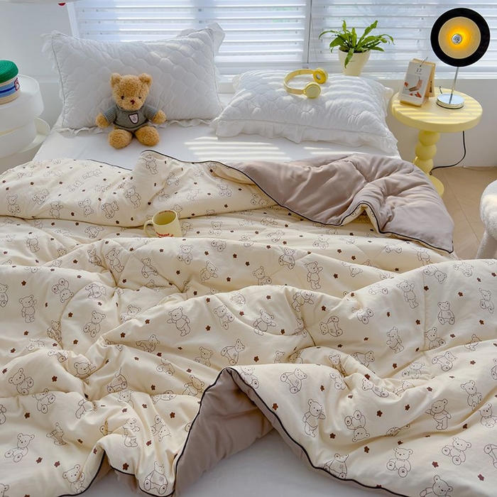 91家纺网 家纺一手货源 找家纺 默忆 2026新款水洗棉双层纱夏被夏凉被空调被被子被芯 小熊院长