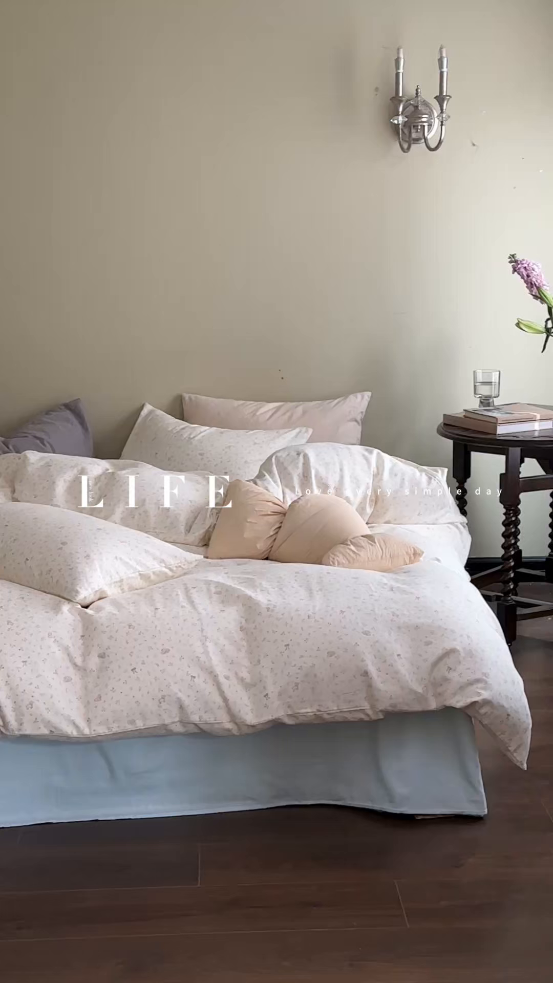 91家纺网 家纺一手货源 找家纺 洋铭区（原狠狠爱） 2026春季新款简约全棉 无边双层纱 四件套系列 碎花小萌狗