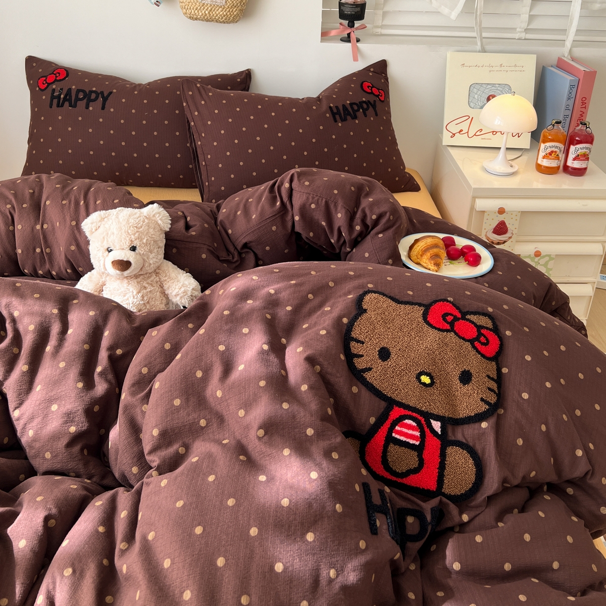 童颜 2026新款软糯泡芙纱水洗棉卡通毛巾绣四件套 黑皮波点